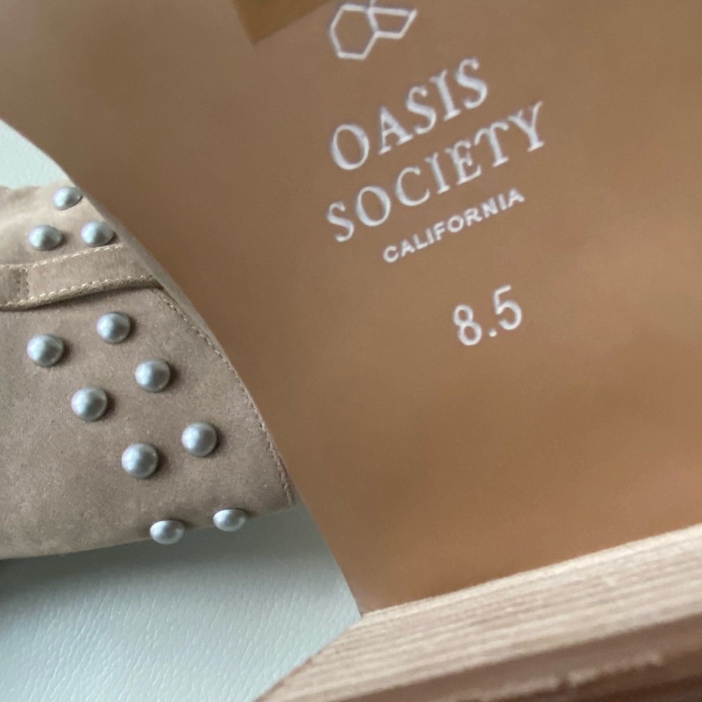 Oasis Society Studded Western Ankle Boots - Picture 3 of 9
